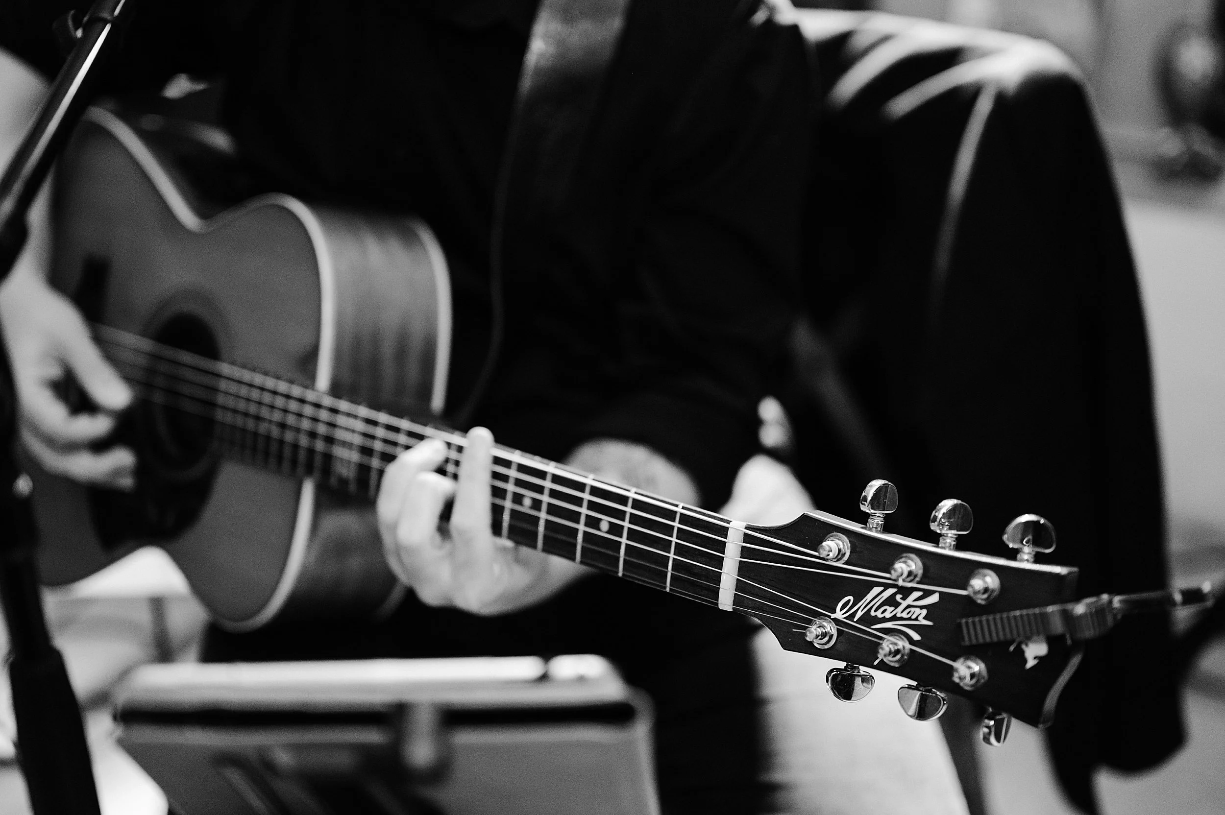Italian acoustic musicians Akira Manera official editorial band portrait by Letizia Maccarini