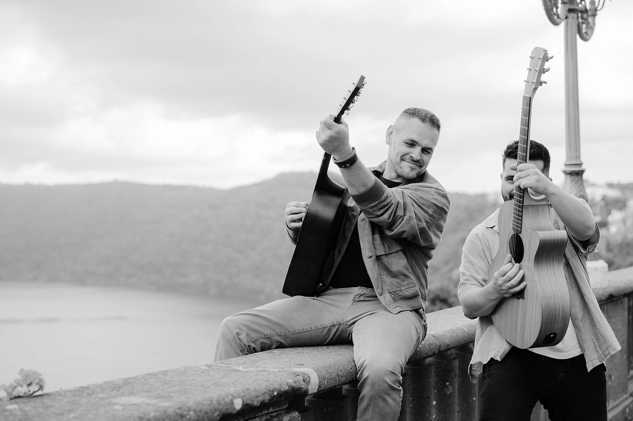 Akira Manera acoustic duo studio portraits by Letizia Maccarini photography