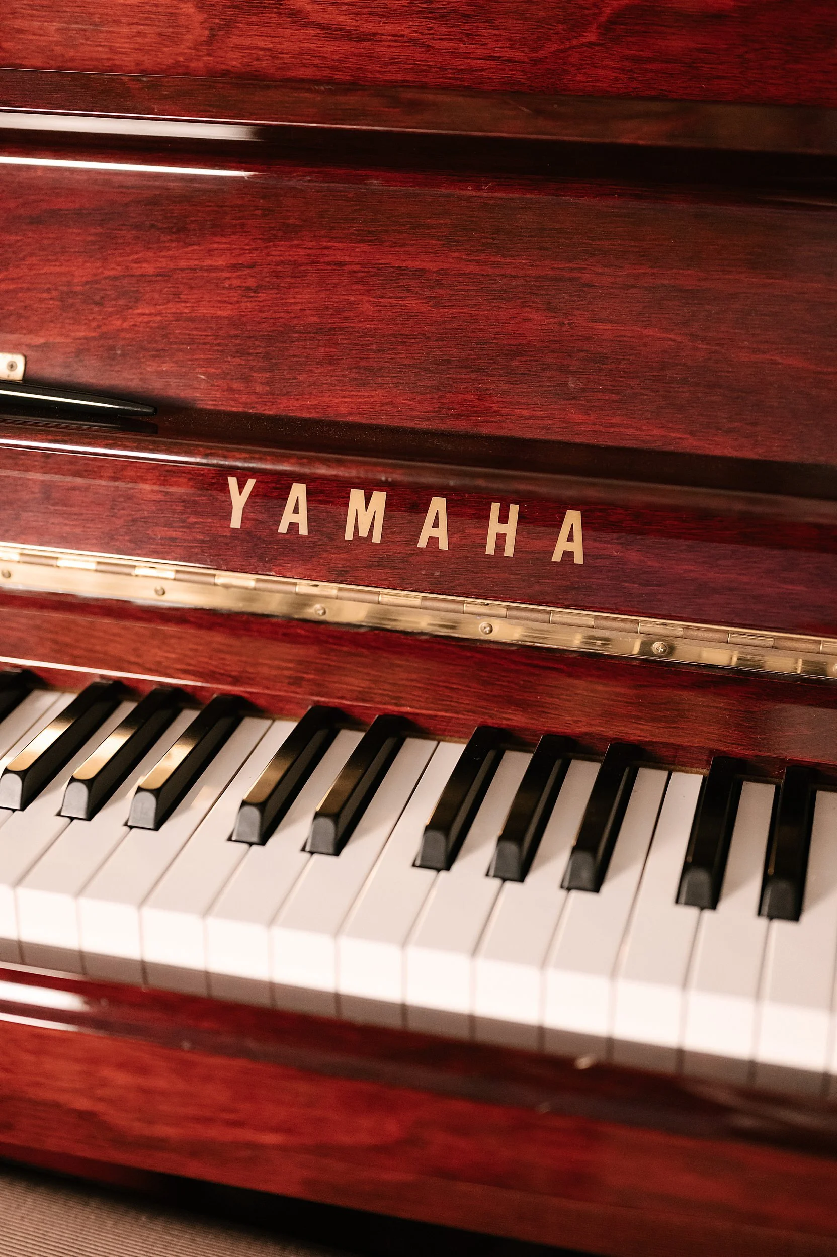 Detail of Yamaha piano by Letizia Maccarini