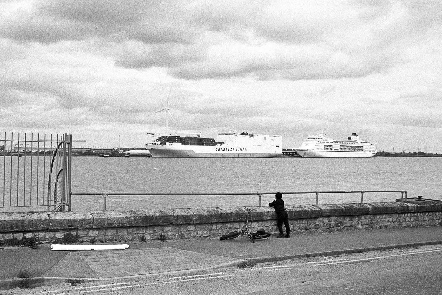 Boy With Boats boy-with-boats