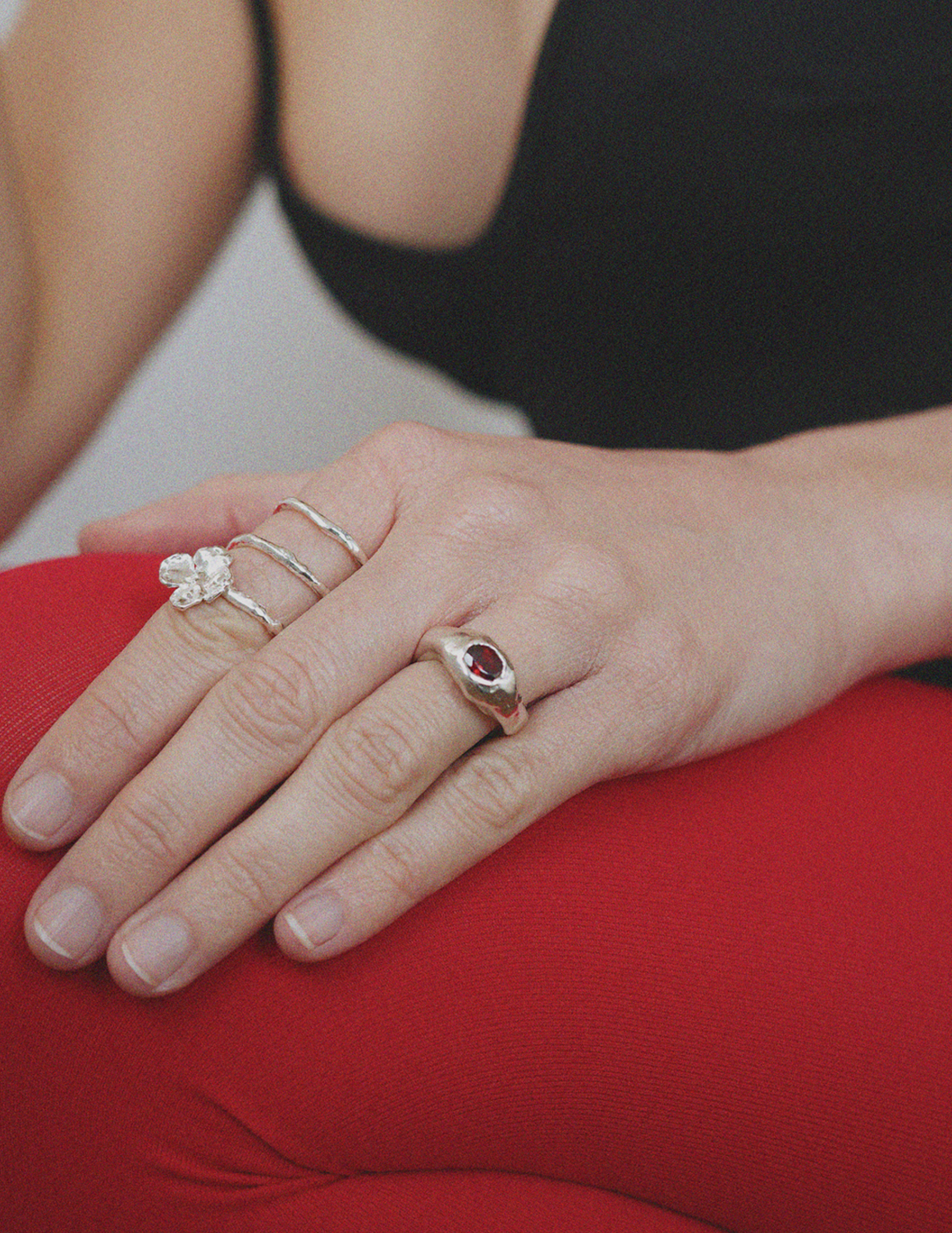 Emma ring granada.png