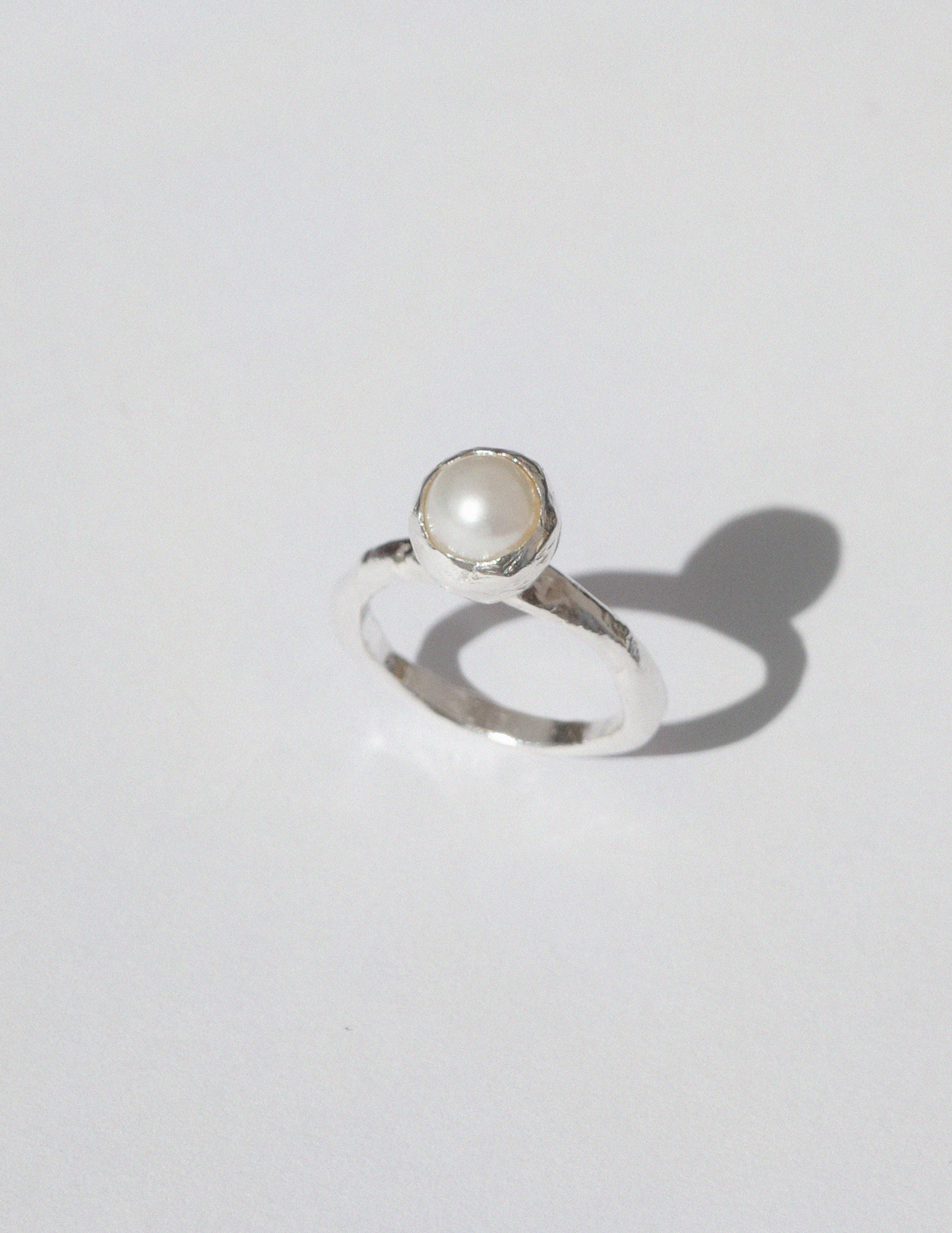Cleo ring.png