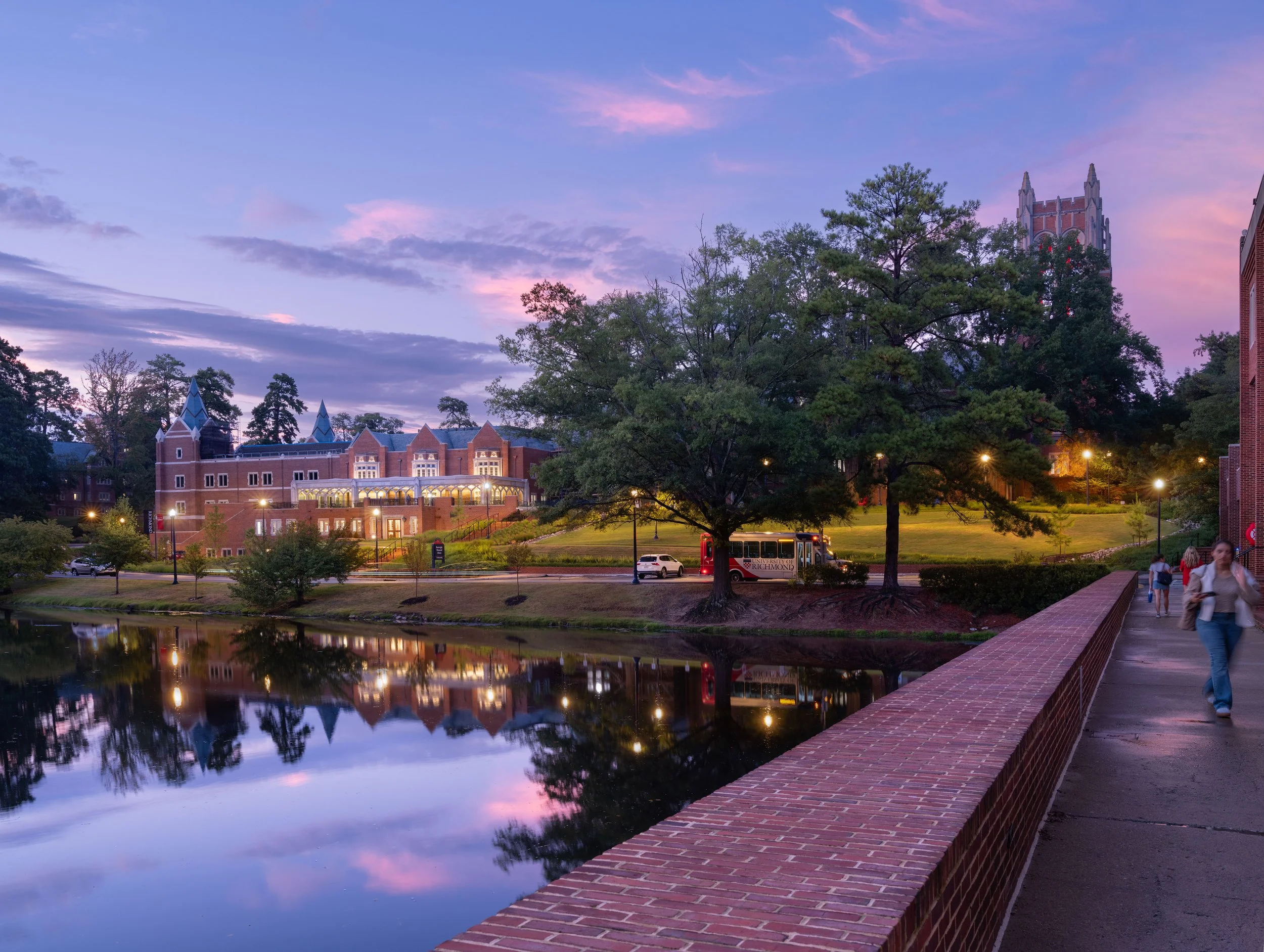 UNIVERSITY OF RICHMOND BOATWRIGHT  PRECINCT