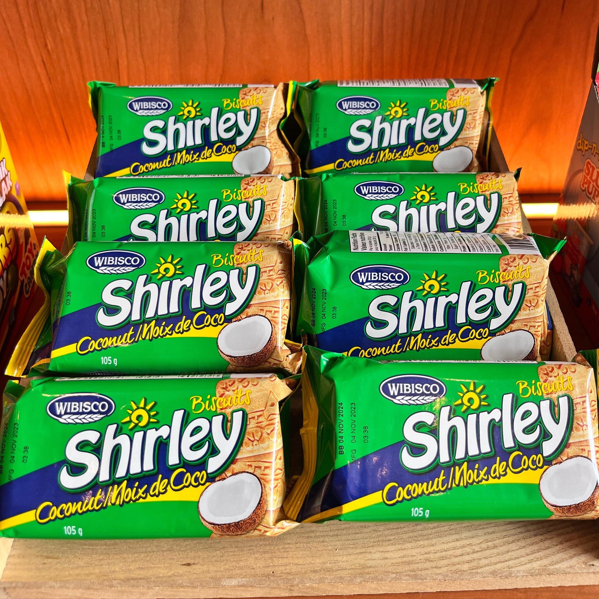 SHIRLEY COOKIES 🥥 

* A COCONUT CLASSIC * 

🤍Now in shop 🤎

#juneplumto #juneplumshop #shirleycookies #shirley #nostalgia #yum