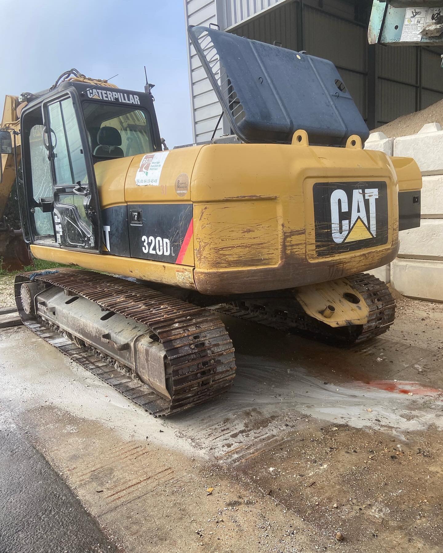 Pelle cat 320d Démontage et changement du joint de culasse plus rectification de la culasse #caterpilar