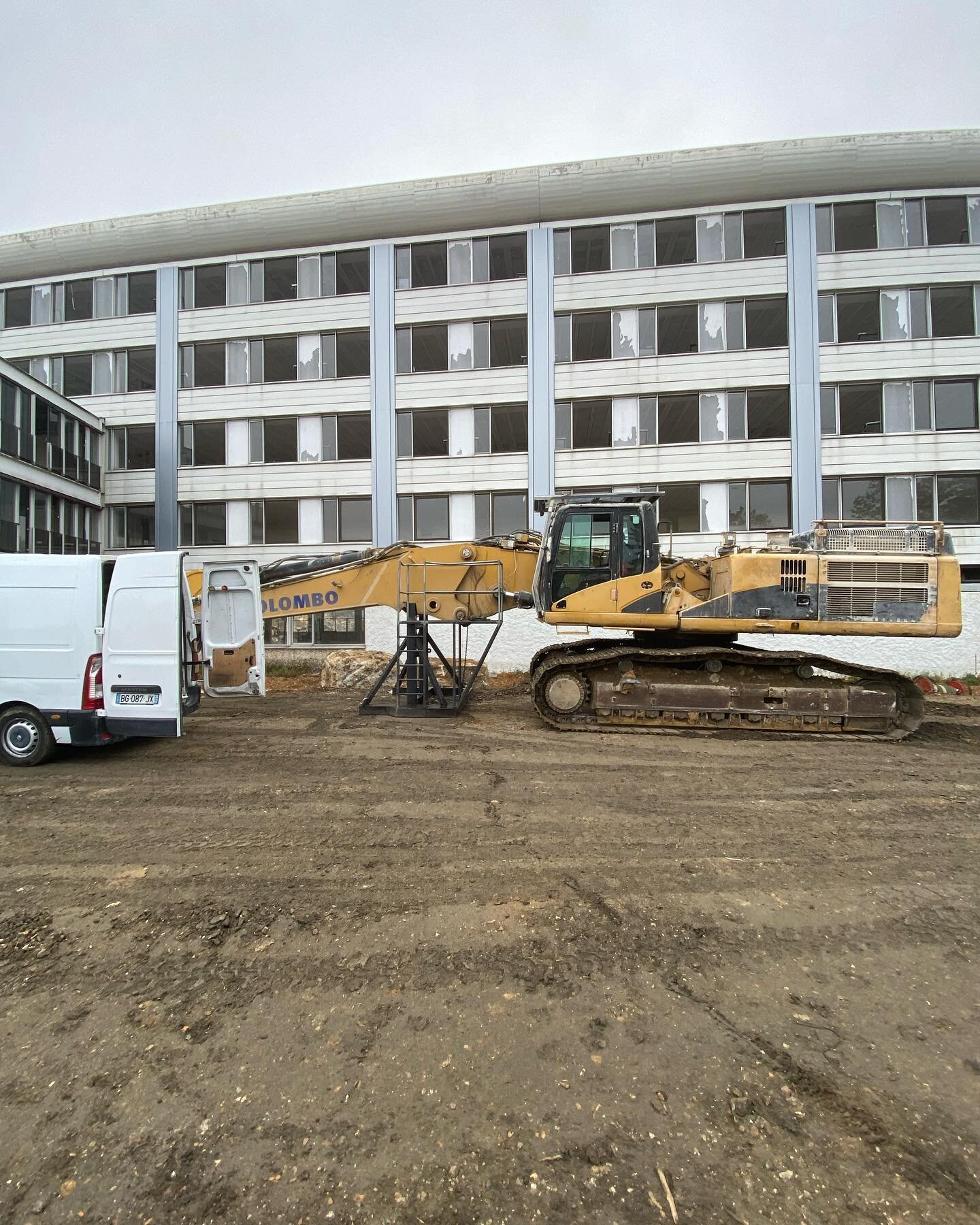 Cat 345c montage bras de Demolition