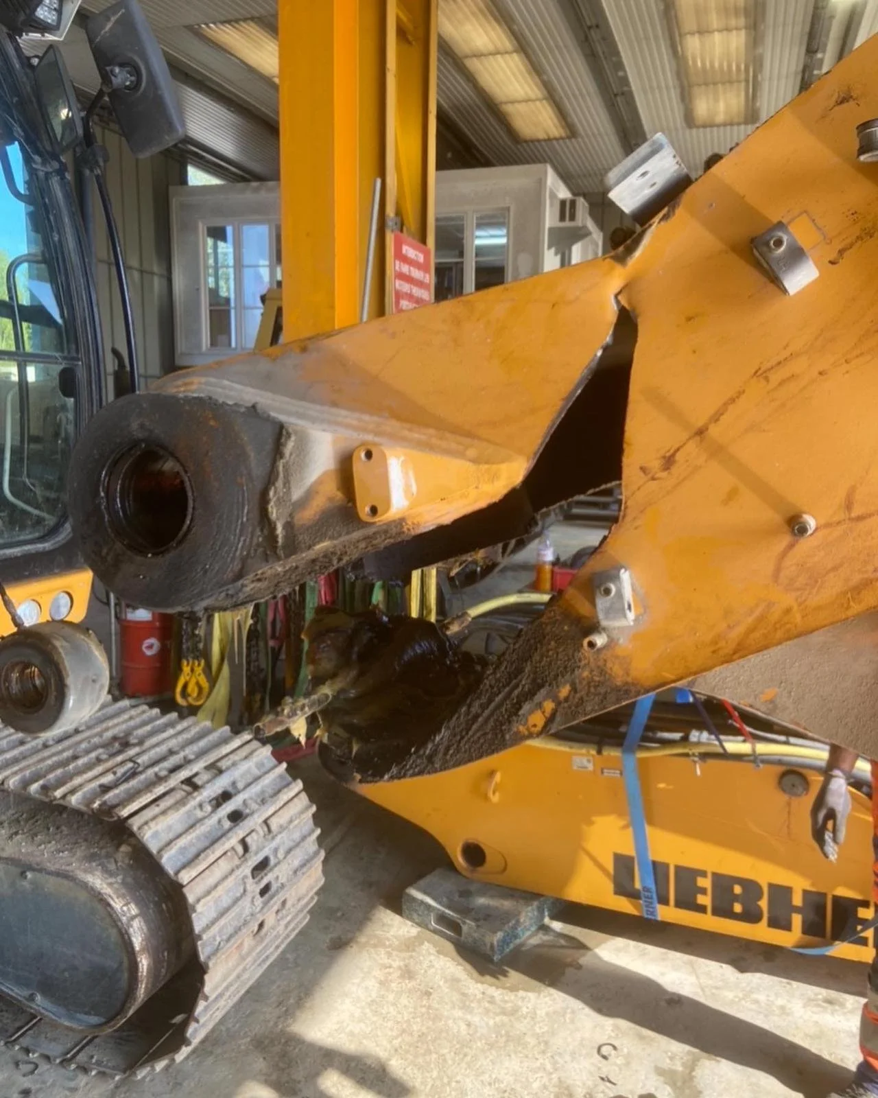 WhatsApp Image 2023-03-31 at 19.21.53 (1).jpeg