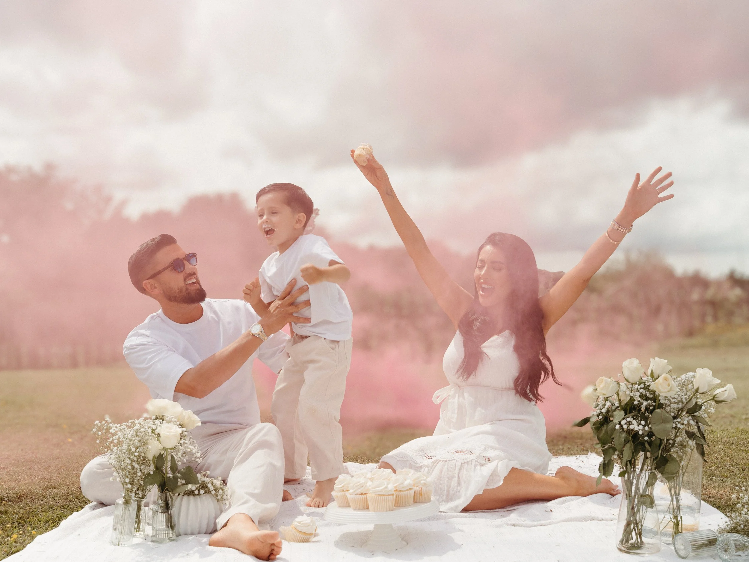 Baby O'reilly Gender Reveal Photoshoot