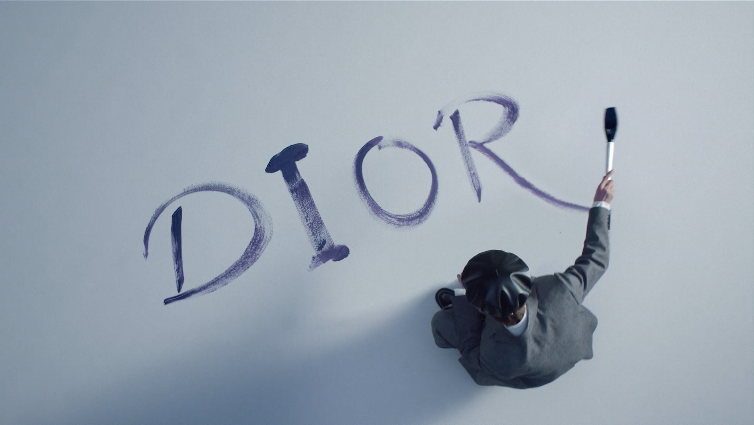 Gris Dior by Mikael Jansson & Bardia Zeinali