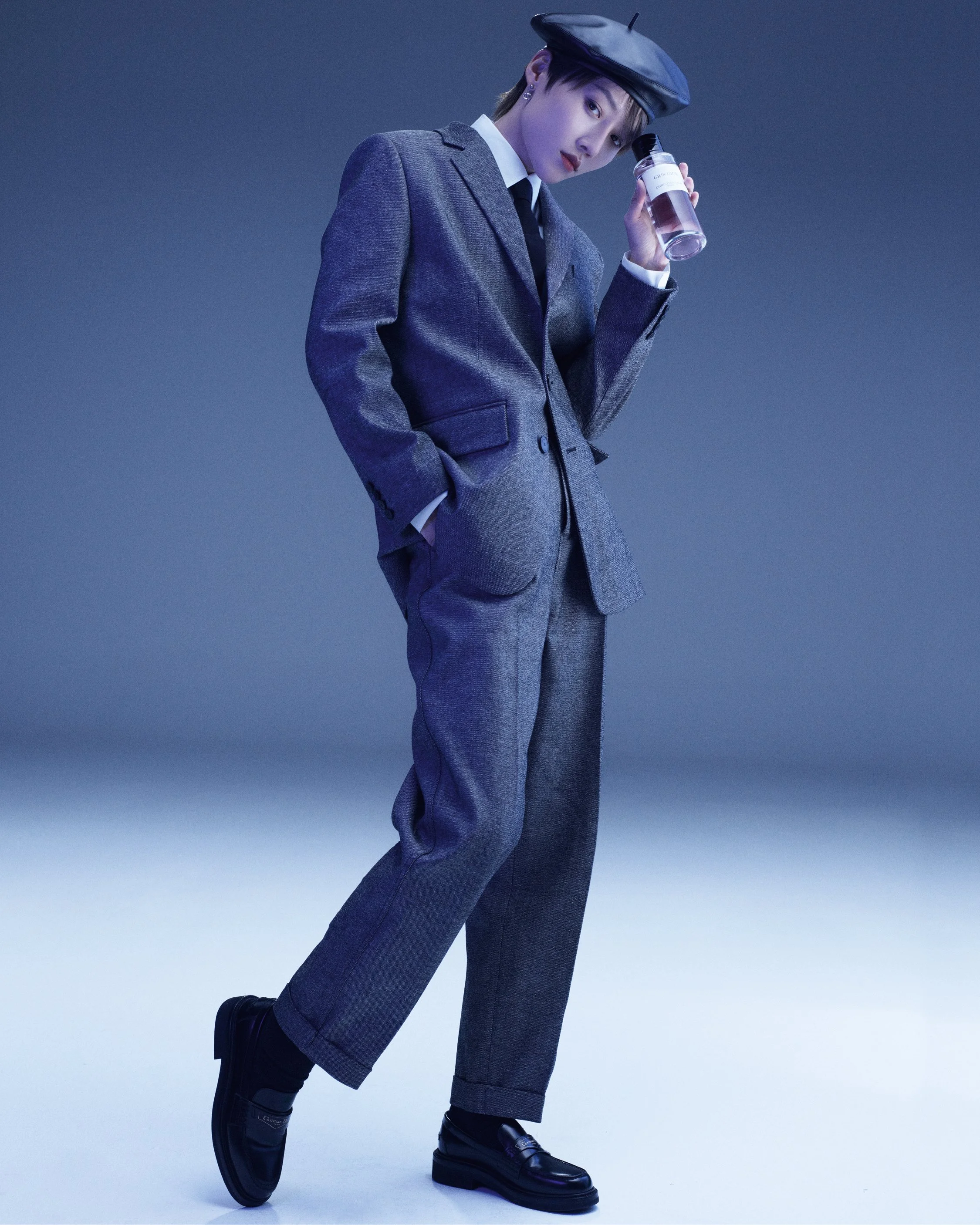 GRIS DIOR JPG4.jpg