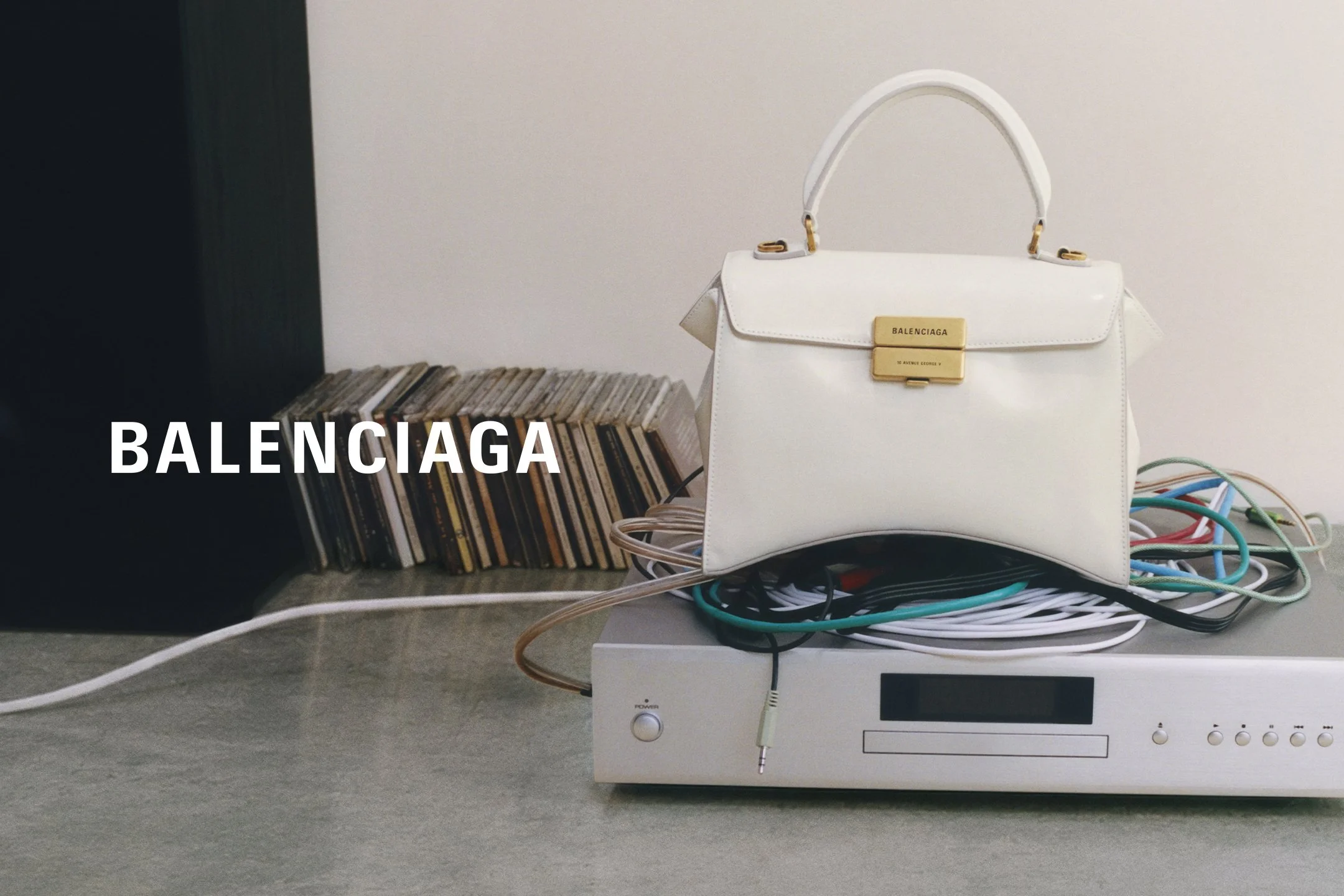 BALENCIAGA HORUGLASS LAYOUT7.jpg