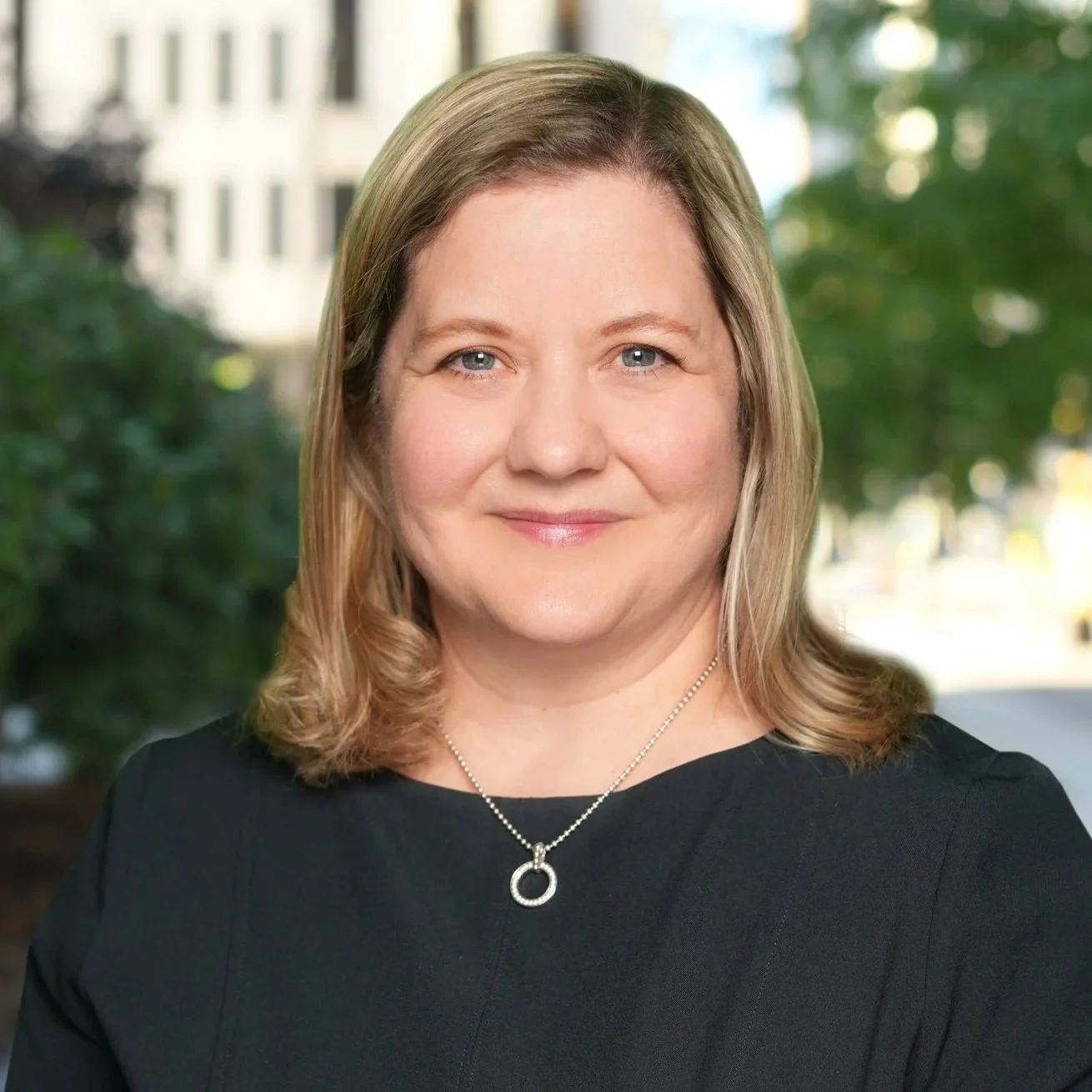 Open profile of attorney Kim Donat