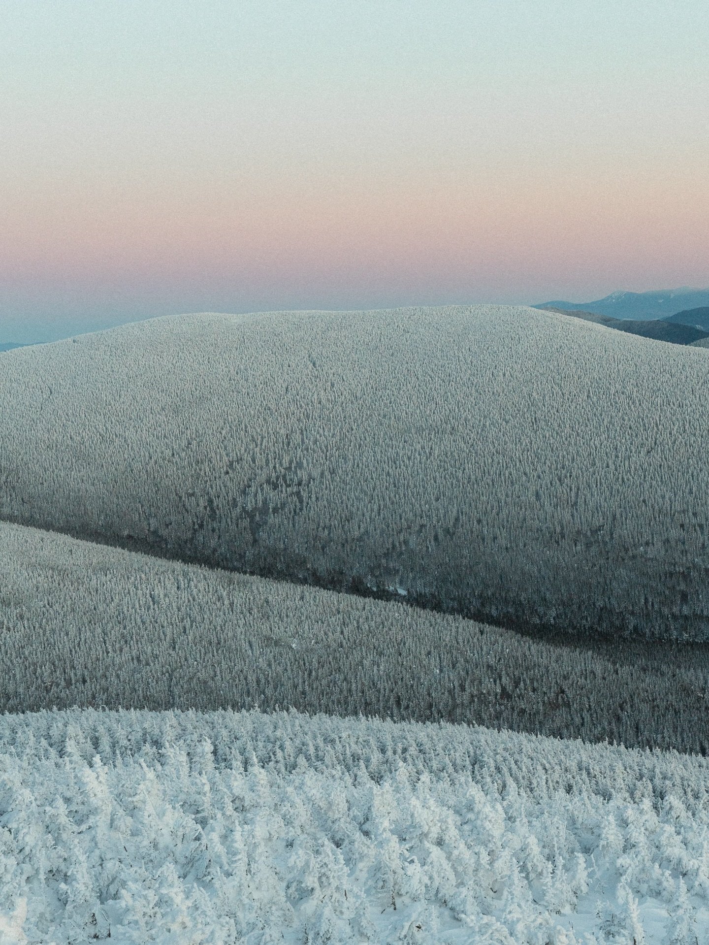 Gosford&rsquo;s memories 🎞️ straight out of a dream

#montgosford&nbsp;#cantonsdelest&nbsp;#explorecanada #tourismequebec