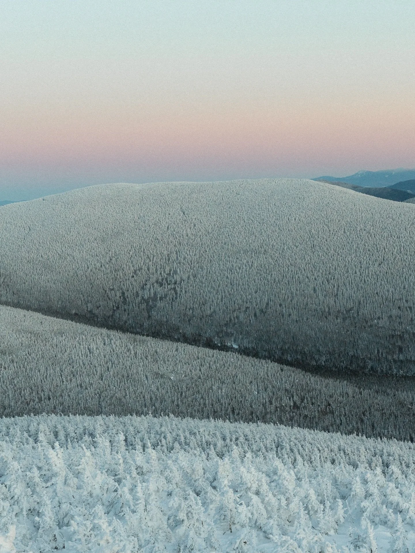 Gosford&rsquo;s memories 🎞️ straight out of a dream

#montgosford&nbsp;#cantonsdelest&nbsp;#explorecanada #tourismequebec
