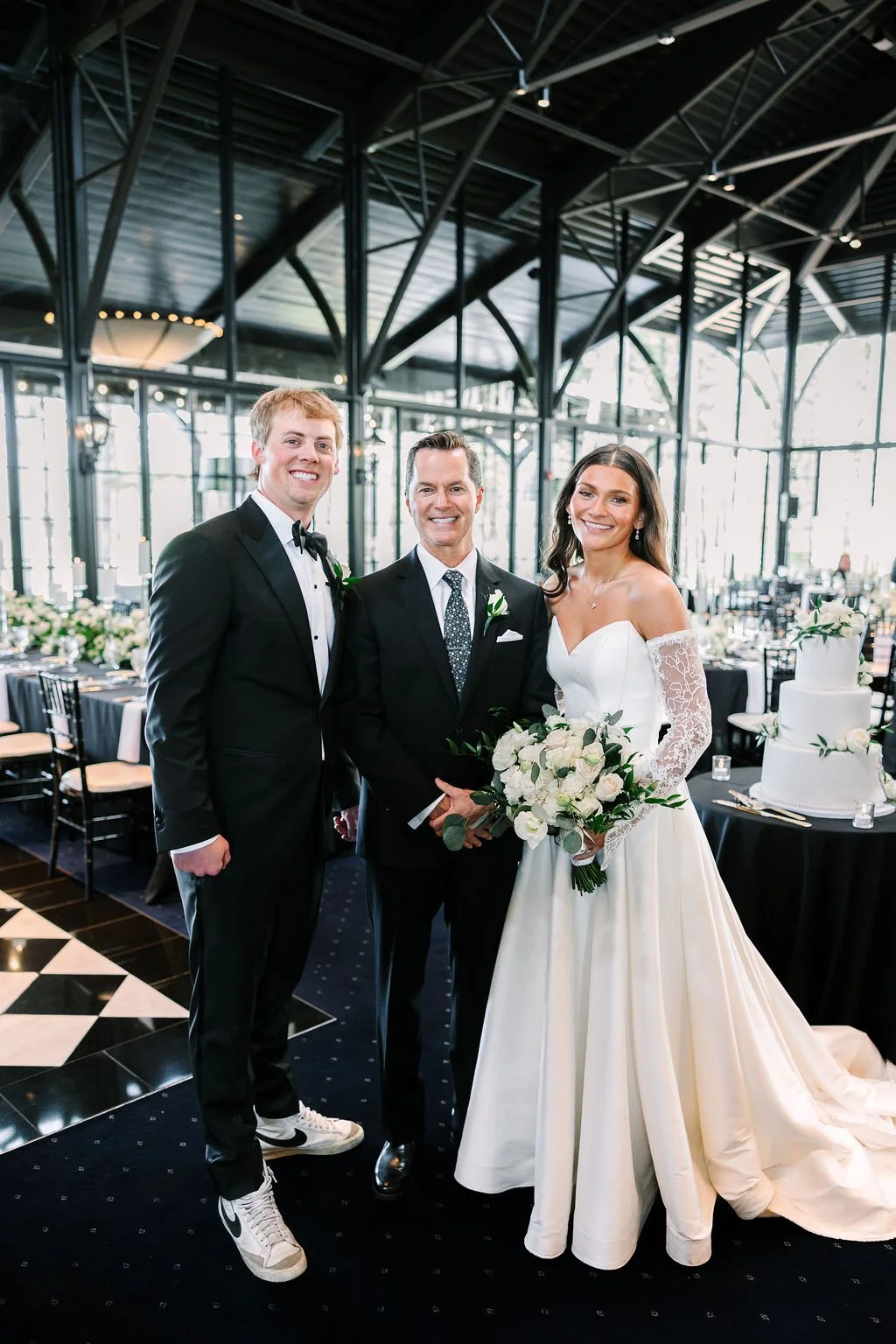 lauren-dylan-shepherds-hollow-clarkston-mi-wedding-previews-238.jpg