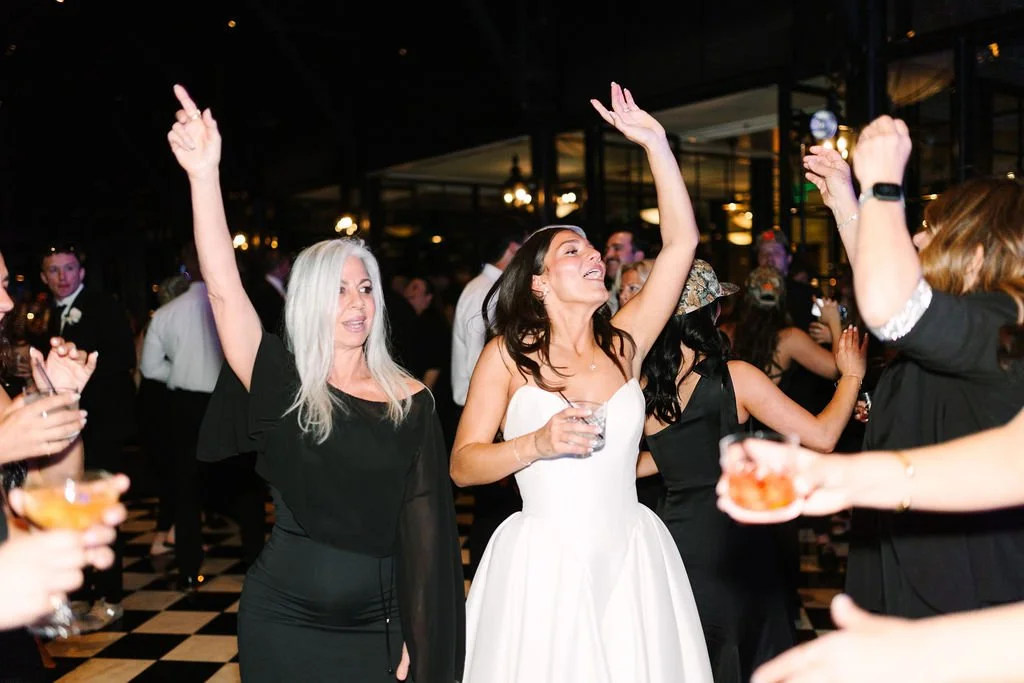 lauren-dylan-shepherds-hollow-clarkston-mi-wedding-previews-319.jpg