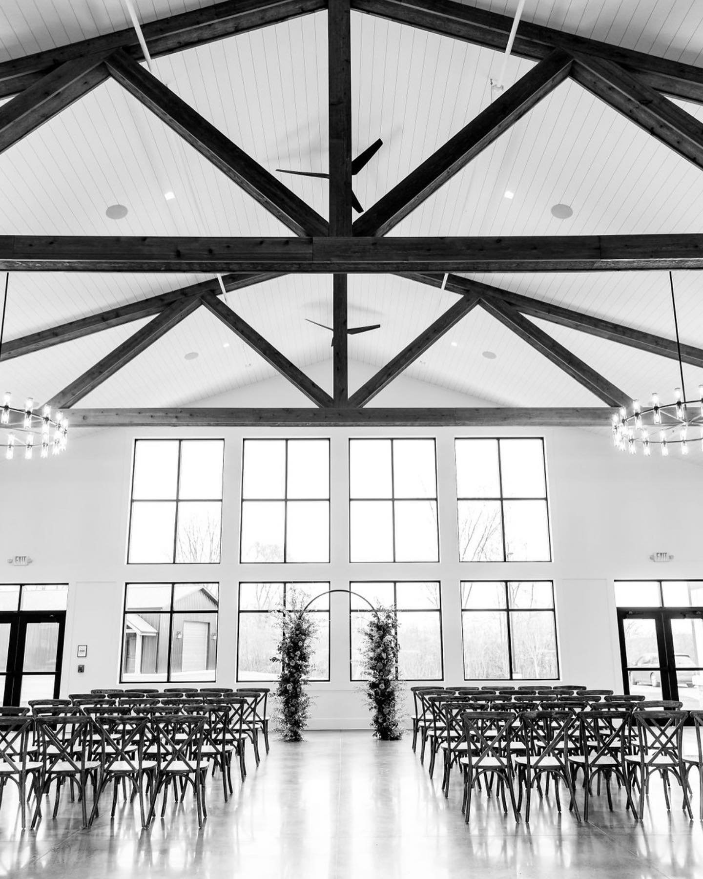 The indoor ceremony space ✨

Host: @aes.photography.mi
Planning: @aes.photography.planning
Venue/ Co-Host: @venuebellagiornata
Lead Photographer: @aes.photography.mi
Second Photographer: @nicoleyeagerphotography
Videography: @Seanpohl
Florist: @sycam