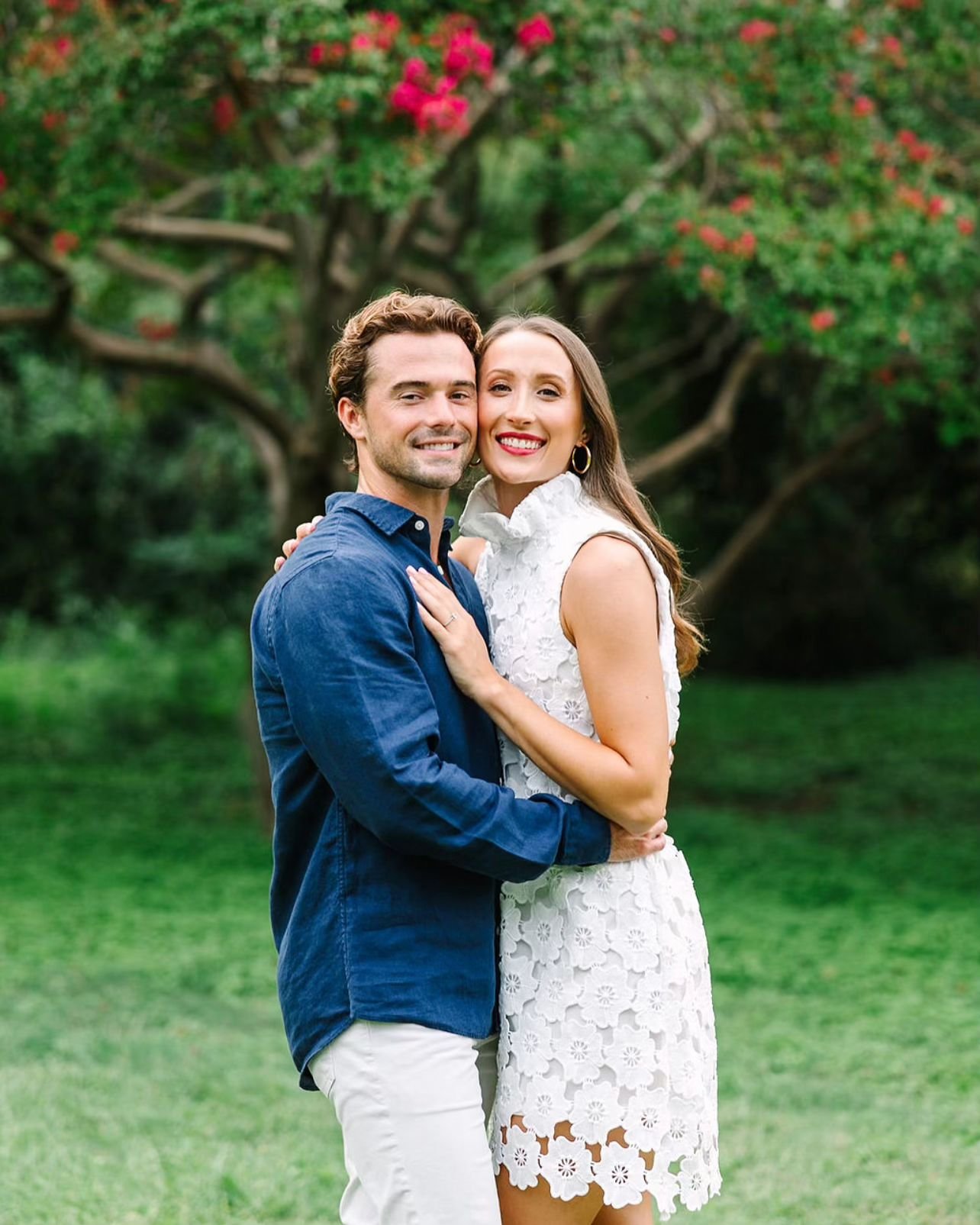 🤍✨ M &amp; T ✨🤍

Some more stunning moments from Mackenzie and Thomas&rsquo;s engagement session in Dallas! These two were so incredibly sweet and so much fun to work with! I can&rsquo;t believe their wedding is almost 6 months away! 

These pink f
