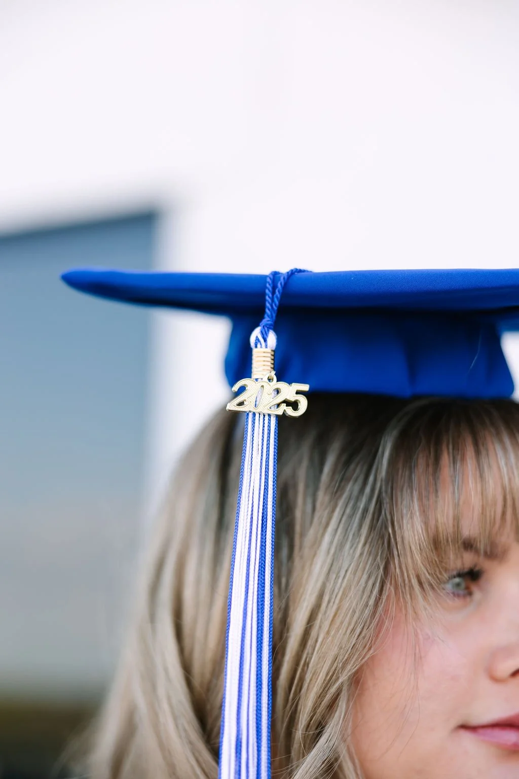 savannah-gvsu-graduation-session-2025-30.jpg