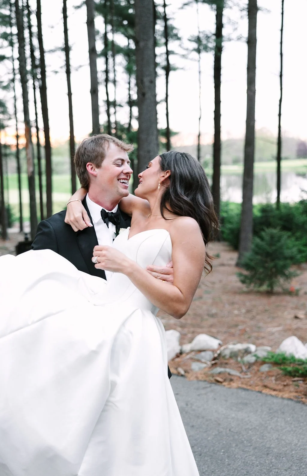 lauren-dylan-shepherds-hollow-clarkston-mi-wedding-previews-289.jpg