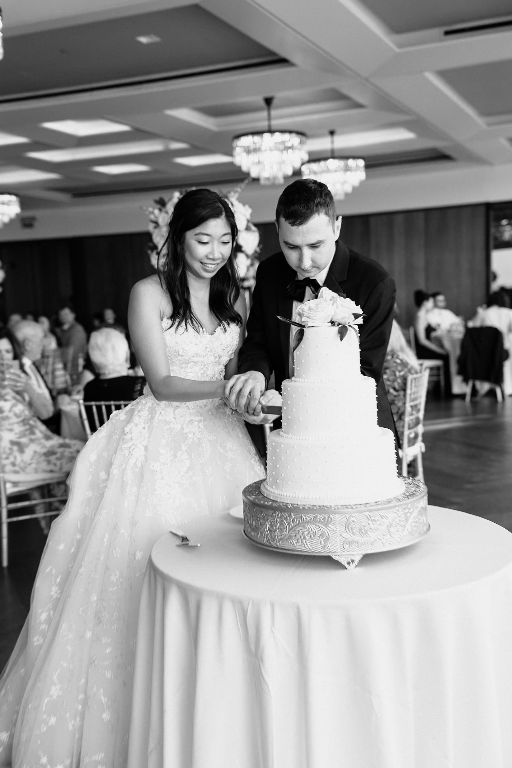 olivia-matthew-war-memorial-grosse-pointe-wedding-final-gallery-1757.jpg
