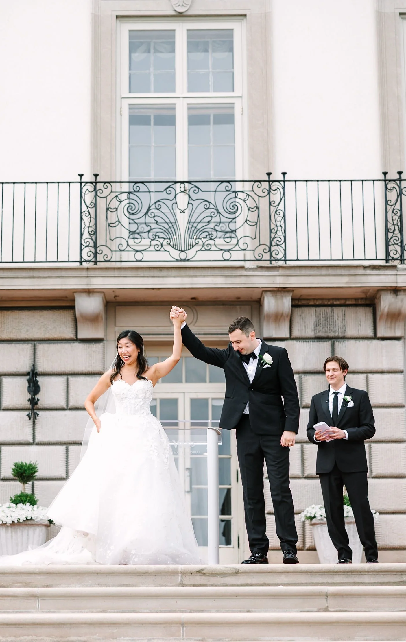 olivia-matthew-war-memorial-grosse-pointe-wedding-final-gallery-1555.jpg