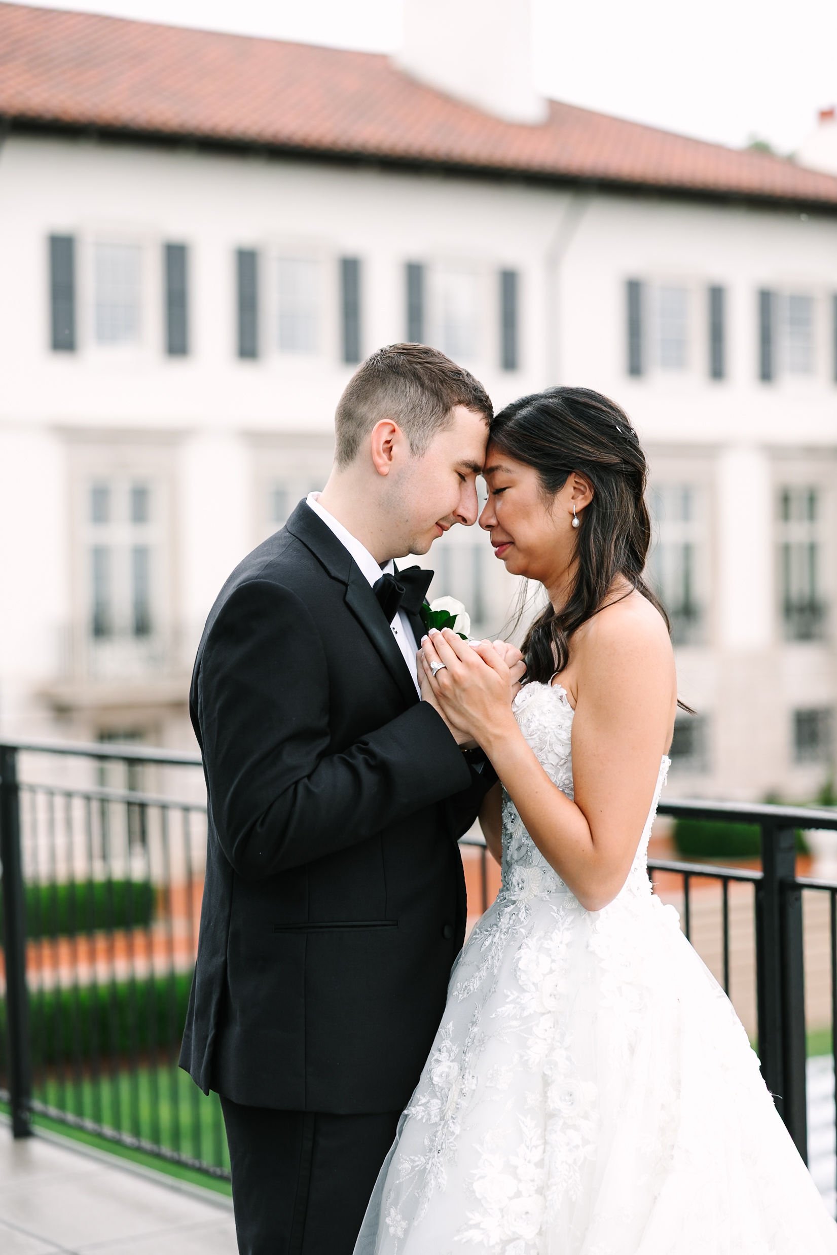 olivia-matthew-war-memorial-grosse-pointe-wedding-final-gallery-1242.jpg