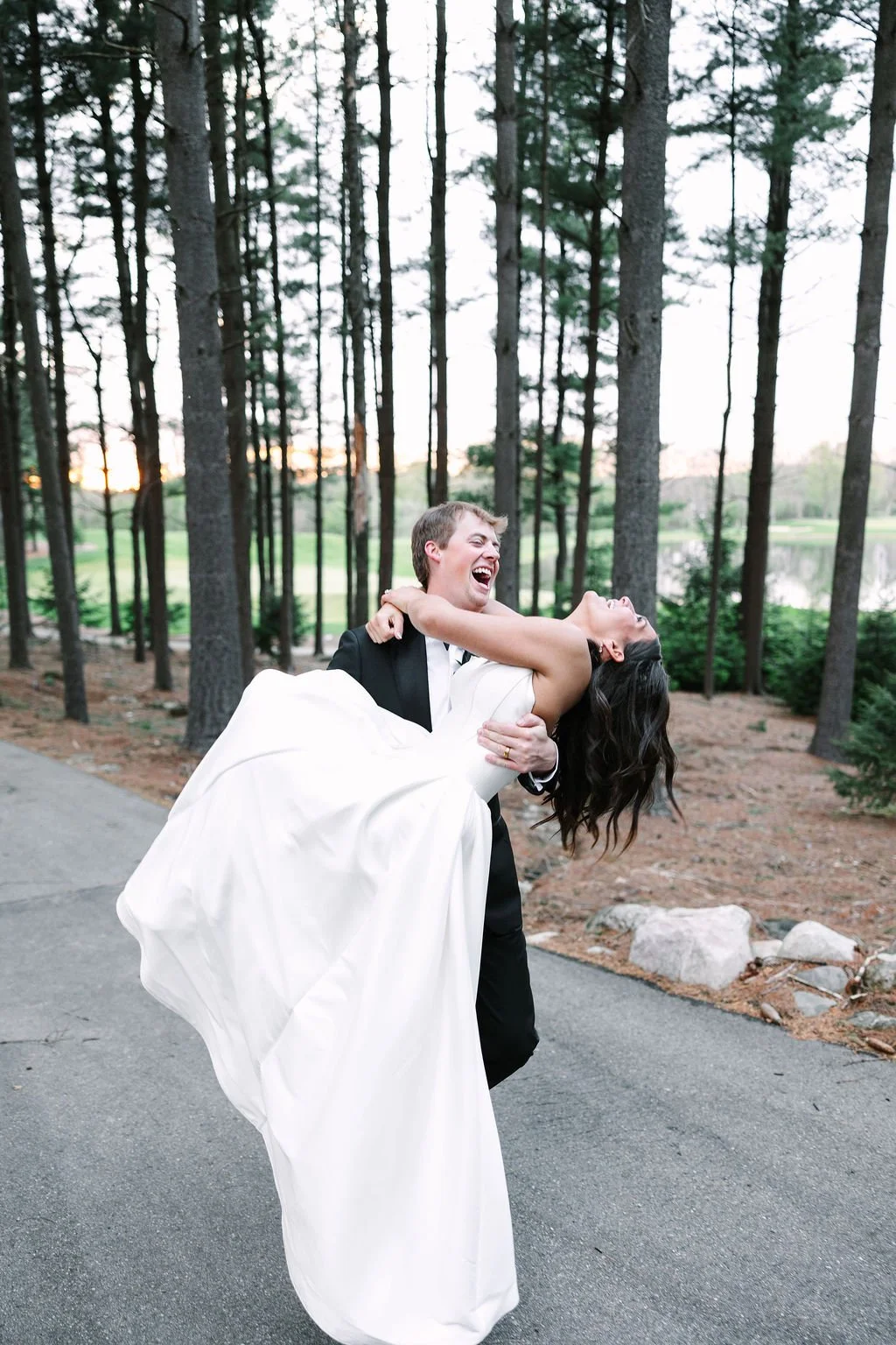 lauren-dylan-shepherds-hollow-clarkston-mi-wedding-previews-287.jpg