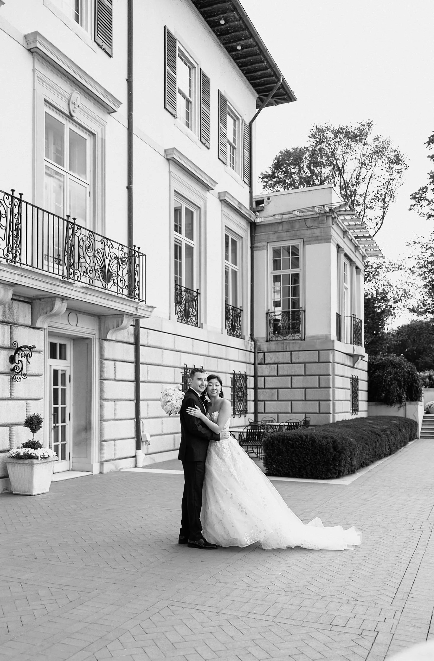 olivia-matthew-war-memorial-grosse-pointe-wedding-final-gallery-734.jpg