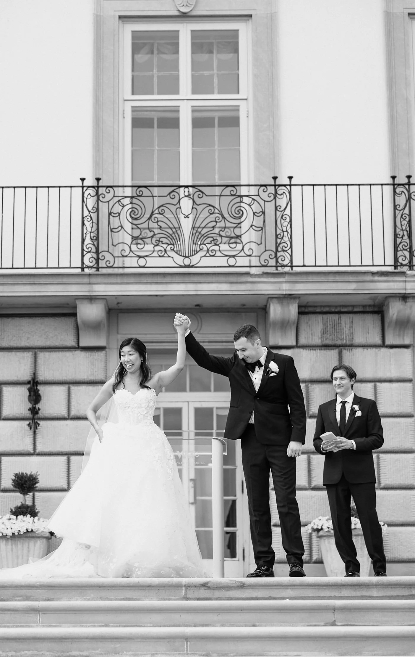 olivia-matthew-war-memorial-grosse-pointe-wedding-final-gallery-1556.jpg