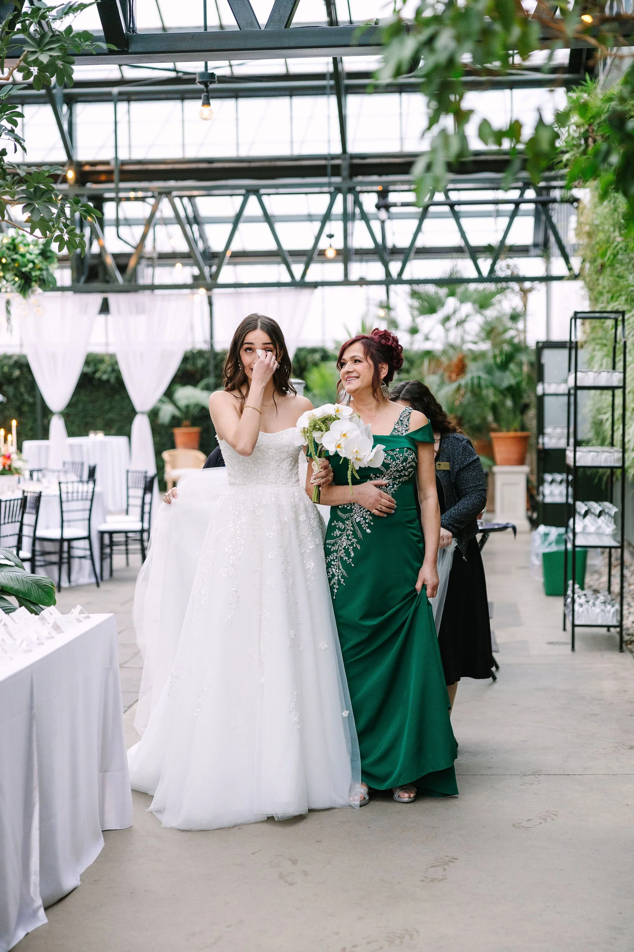 rialda-nick-planterra-conservatory-wedding-previews-327.jpg