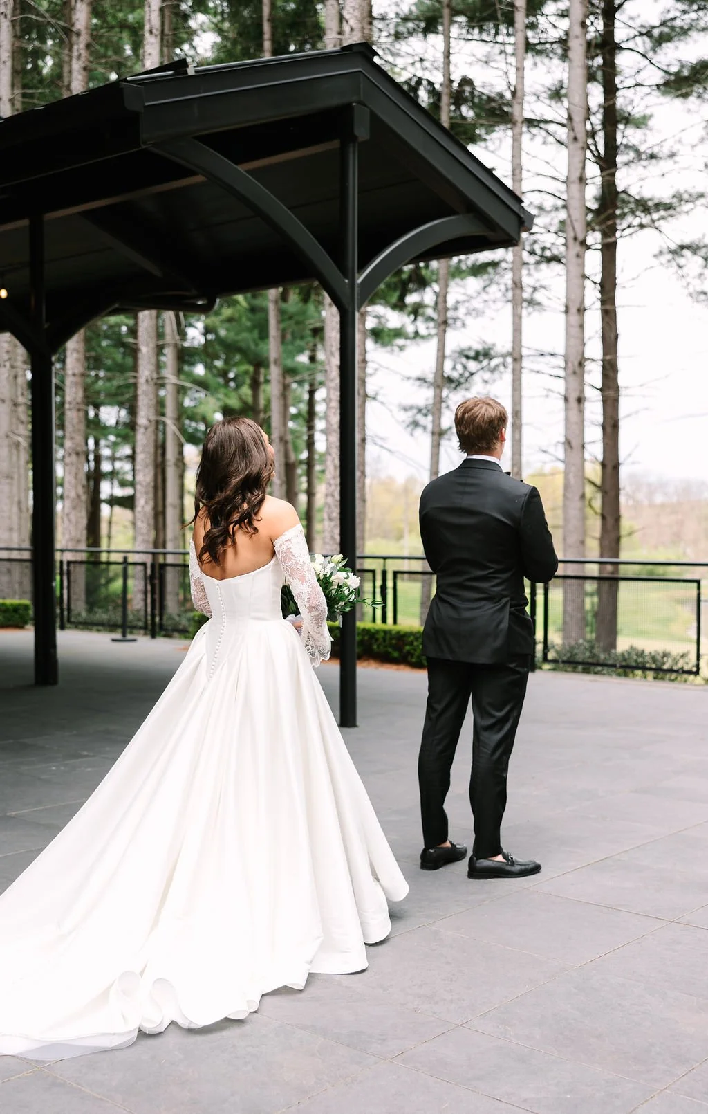 lauren-dylan-shepherds-hollow-clarkston-mi-wedding-previews-57.jpg