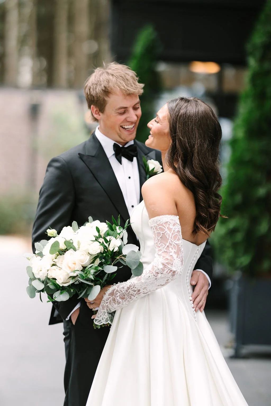 lauren-dylan-shepherds-hollow-clarkston-mi-wedding-previews-73.jpg