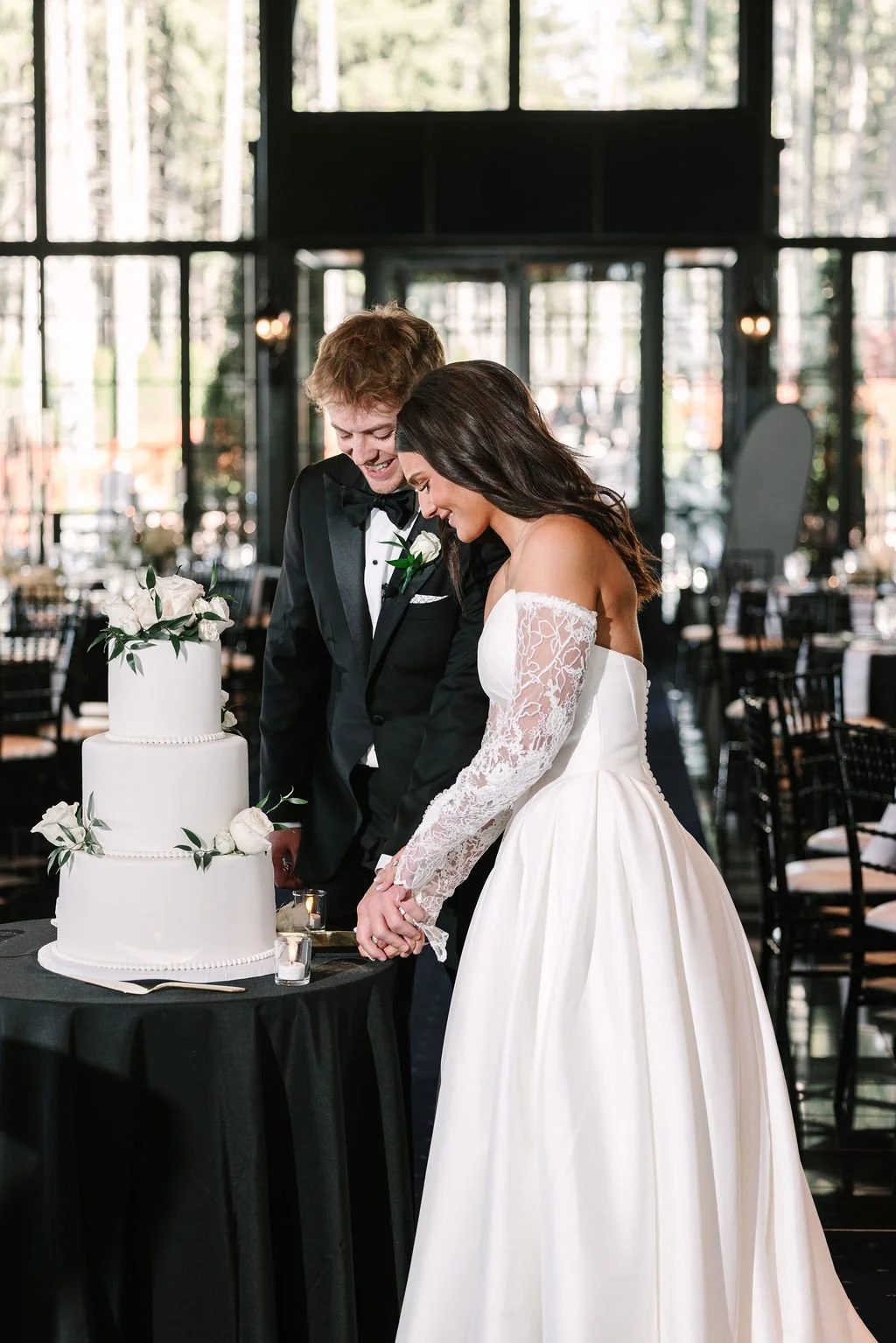 lauren-dylan-shepherds-hollow-clarkston-mi-wedding-previews-186.jpg