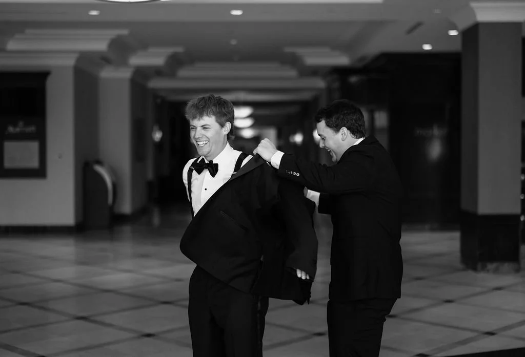 lauren-dylan-shepherds-hollow-clarkston-mi-wedding-previews-16.jpg