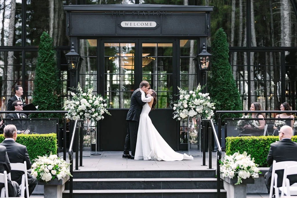 lauren-dylan-shepherds-hollow-clarkston-mi-wedding-previews-224.jpg