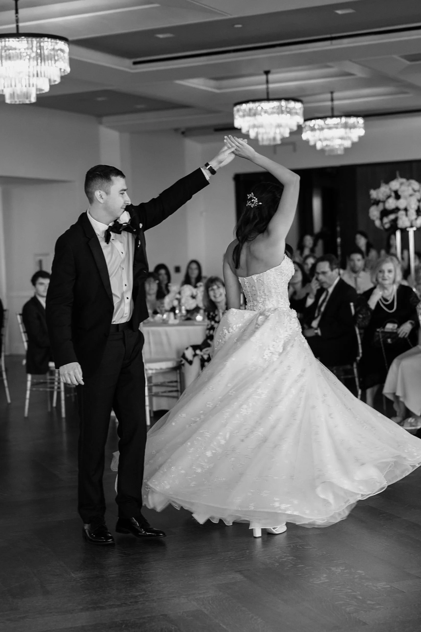 olivia-matthew-war-memorial-grosse-pointe-wedding-final-gallery-1979.jpg