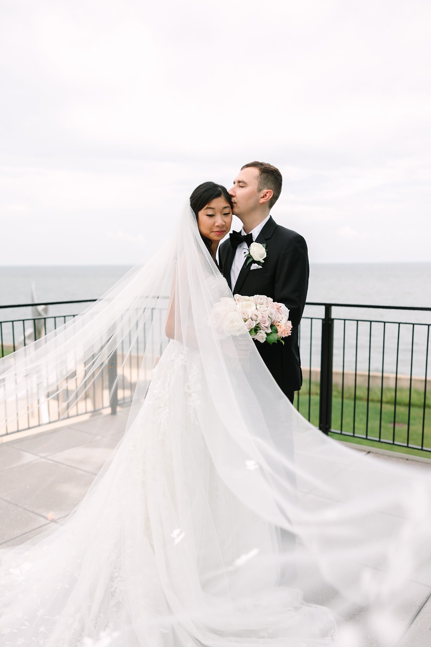 olivia-matthew-war-memorial-grosse-pointe-wedding-final-gallery-1349.jpg