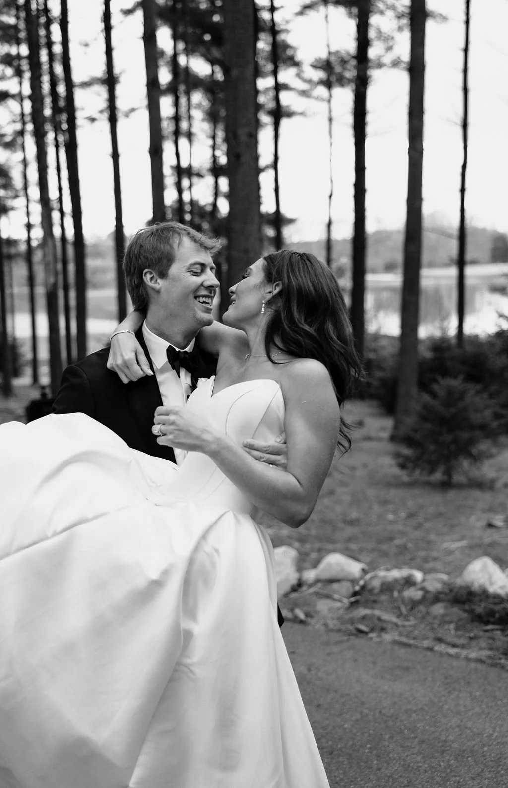 lauren-dylan-shepherds-hollow-clarkston-mi-wedding-previews-290.jpg