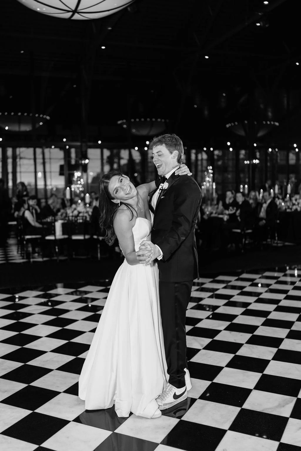 lauren-dylan-shepherds-hollow-clarkston-mi-wedding-previews-296.jpg