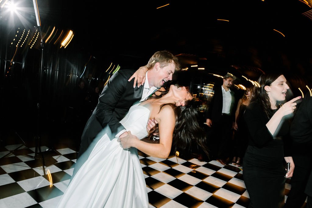 lauren-dylan-shepherds-hollow-clarkston-mi-wedding-previews-324.jpg