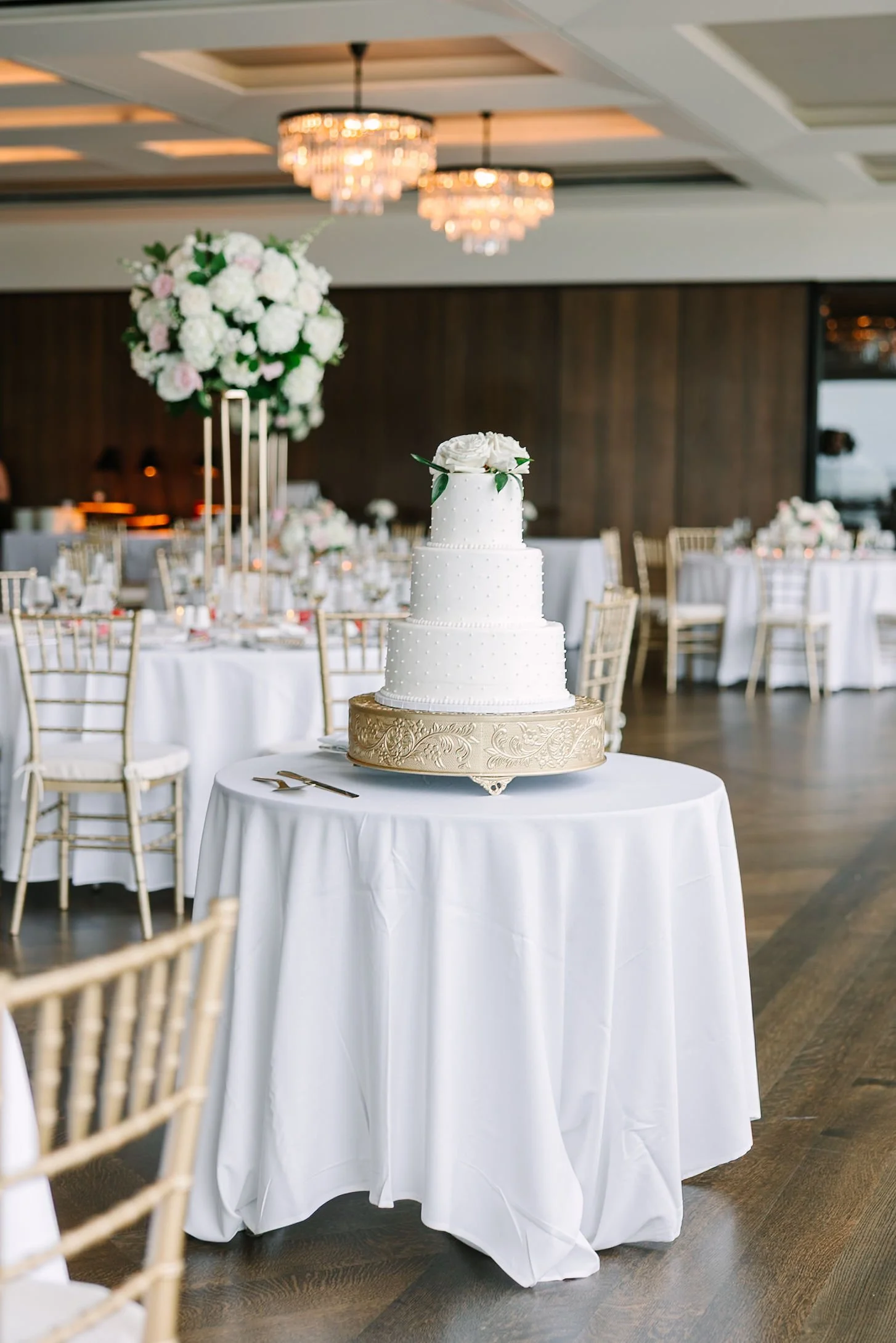 olivia-matthew-war-memorial-grosse-pointe-wedding-final-gallery-1678_Gcc.jpg