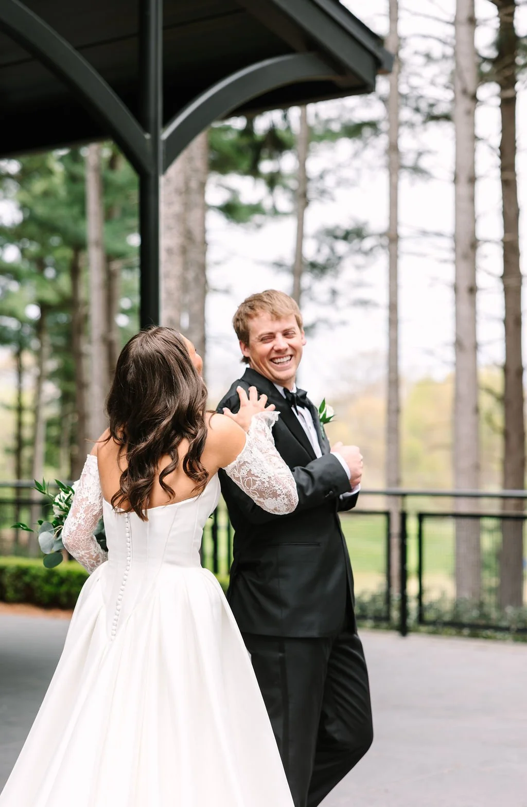 lauren-dylan-shepherds-hollow-clarkston-mi-wedding-previews-63.jpg