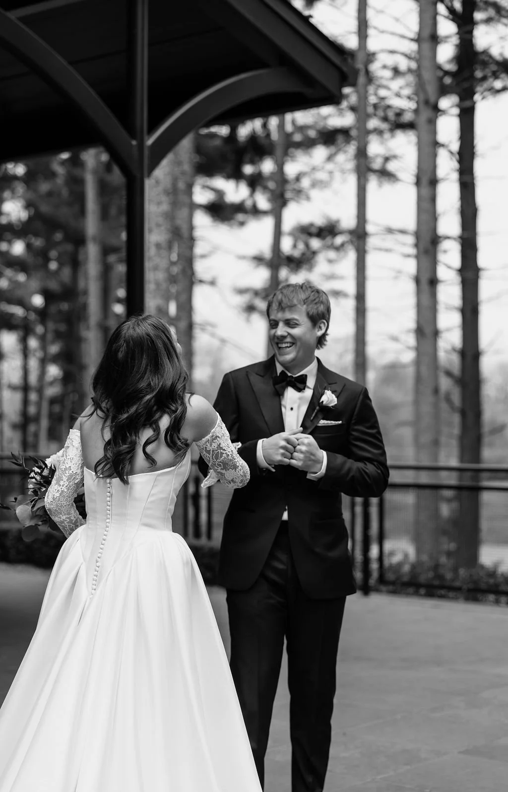 lauren-dylan-shepherds-hollow-clarkston-mi-wedding-previews-66.jpg