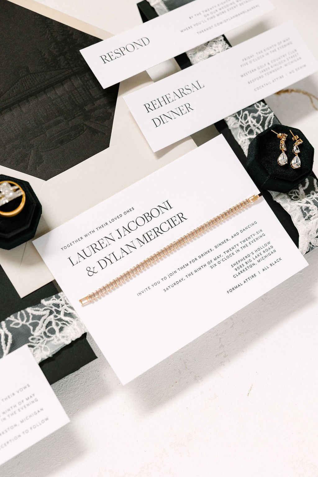 lauren-dylan-shepherds-hollow-clarkston-mi-wedding-previews-2.jpg