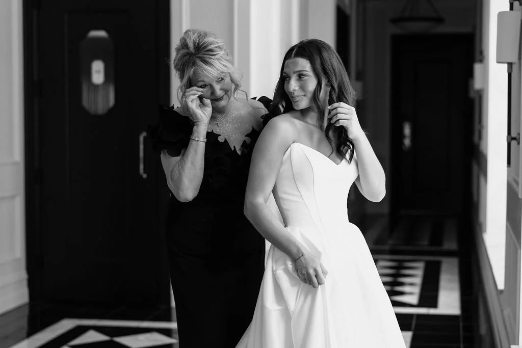 lauren-dylan-shepherds-hollow-clarkston-mi-wedding-previews-38.jpg