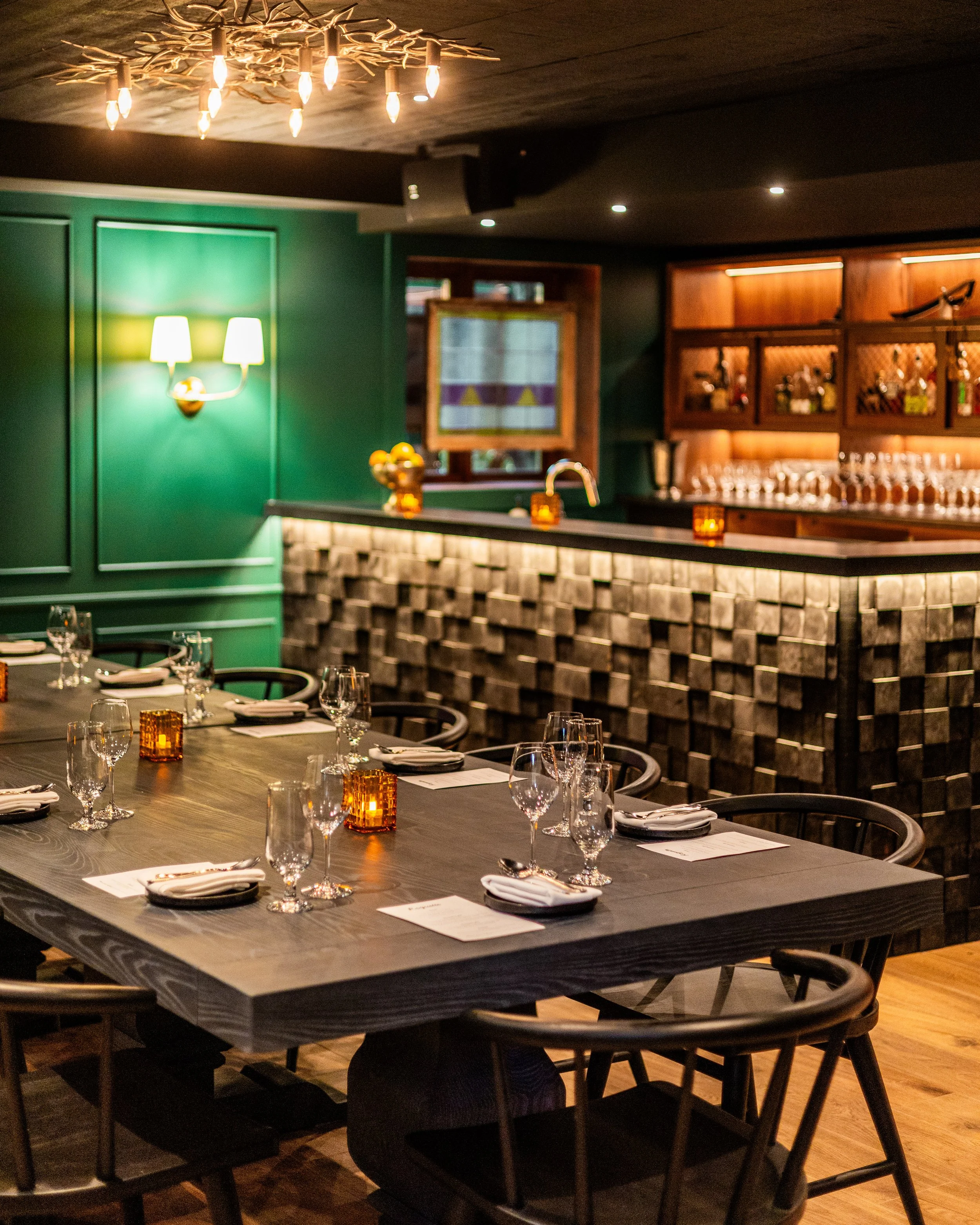 La Petite Cachée | Restaurant Mont-Tremblant | Salle Roquette