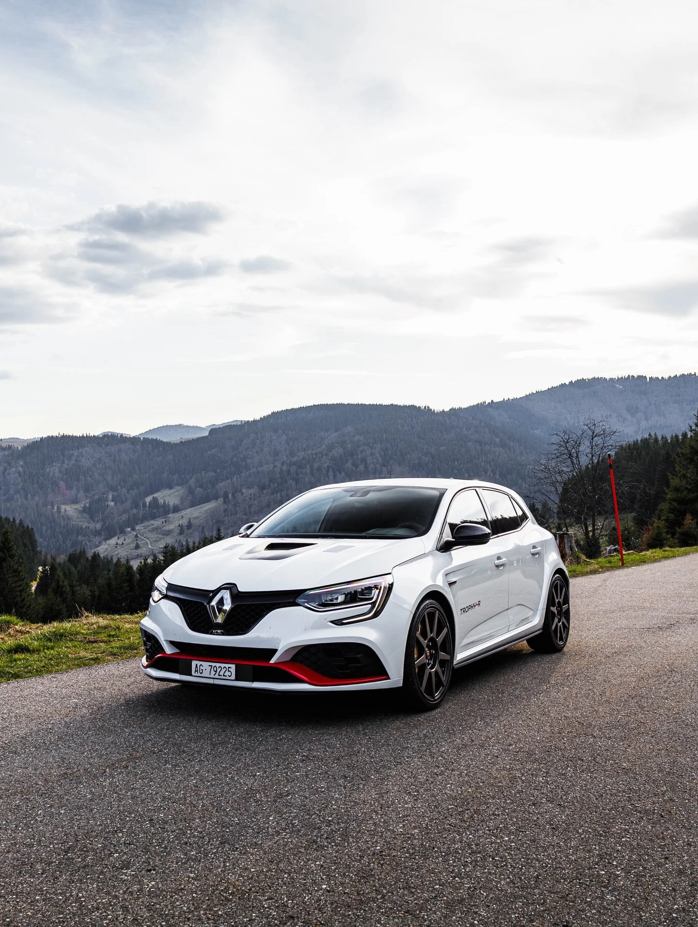 🥱🥱🥱

#renault #renaultsport #megane