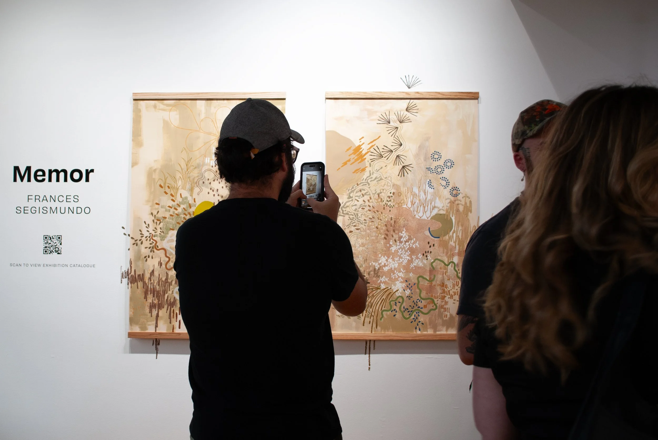 Memor_OpeningReception_4.jpg