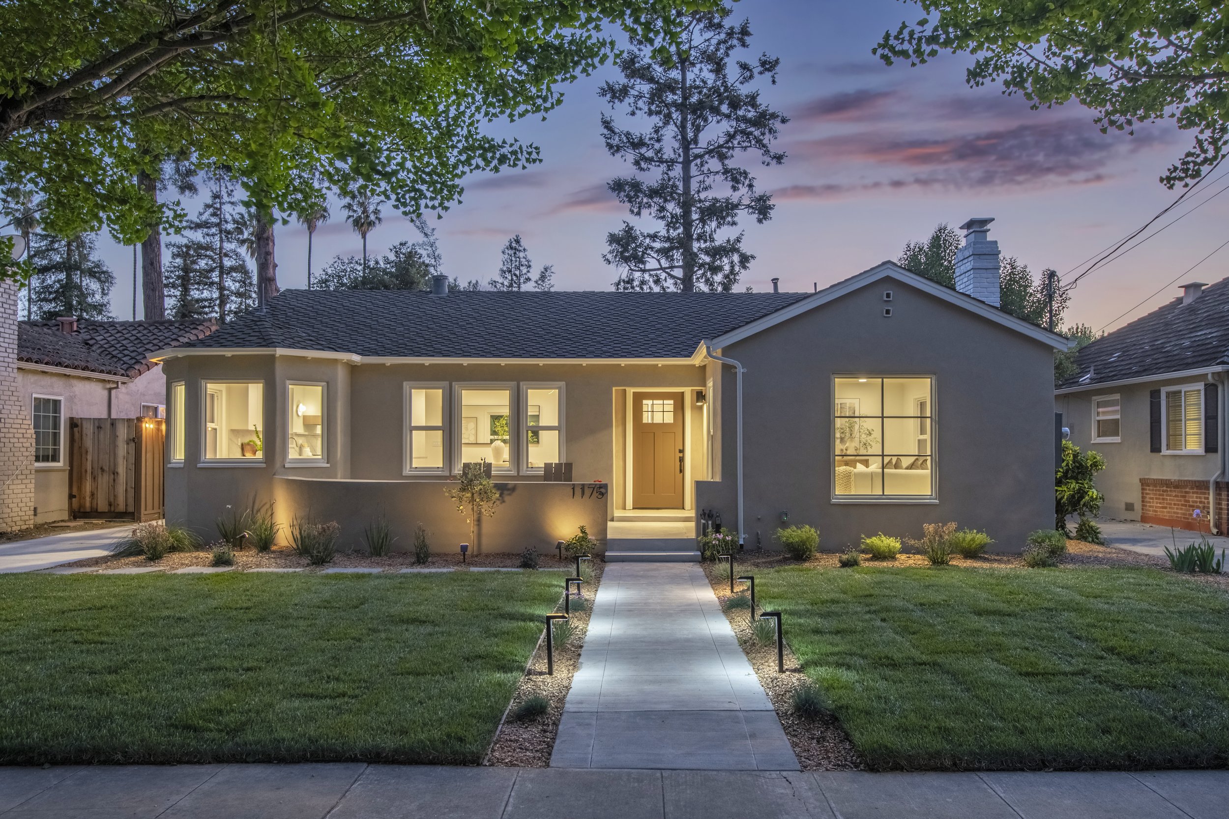 03-682twilight-HDR copy.jpg